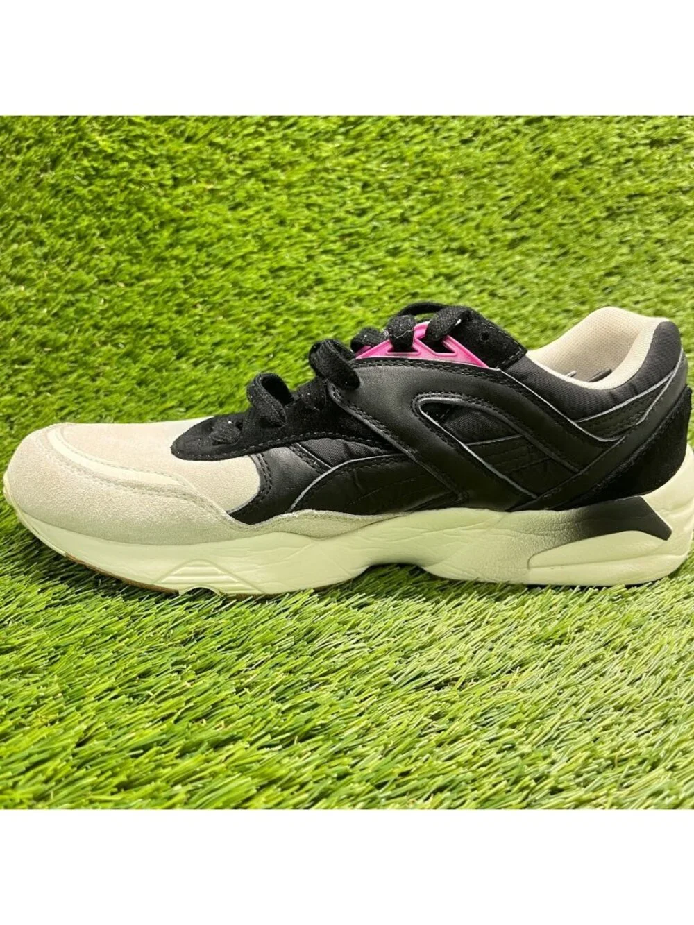 Puma R698 Blocks and Stripes Womens Size 10 Black Beige Running Shoes Sneakers